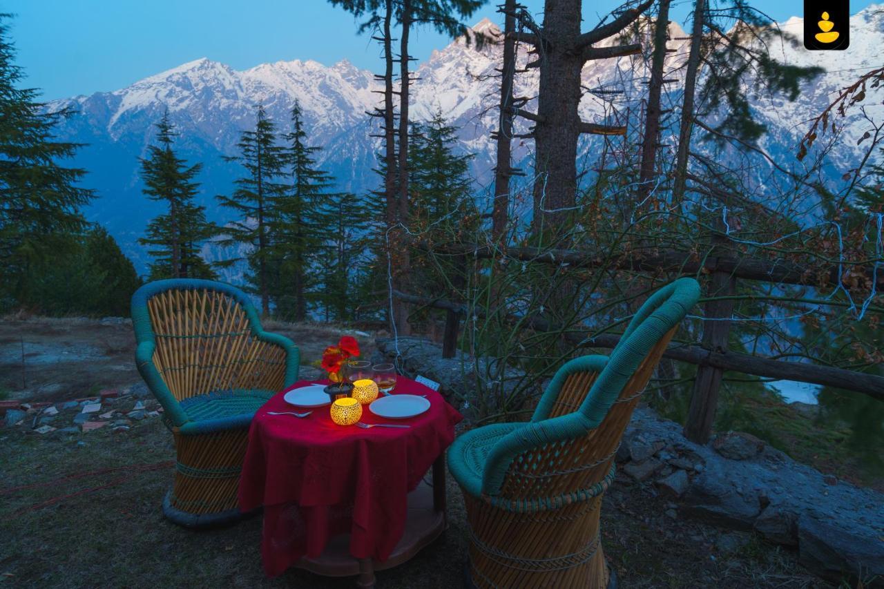 The Monk Campsite By Livingstone Kalpa Buitenkant foto